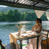 ที่พักใกล้น้ำตกเอราวัณ