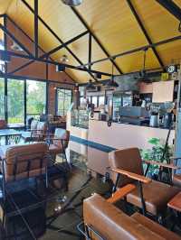 The Farmer cafe & restaurant : เพชรบุรี