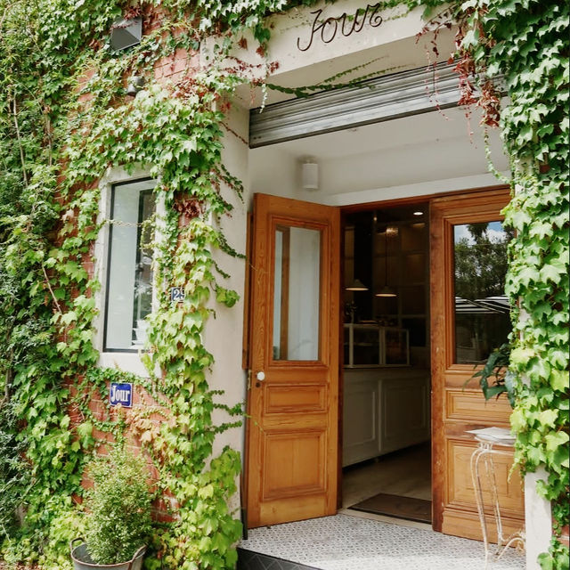 Daily Delights at Jour Cafe