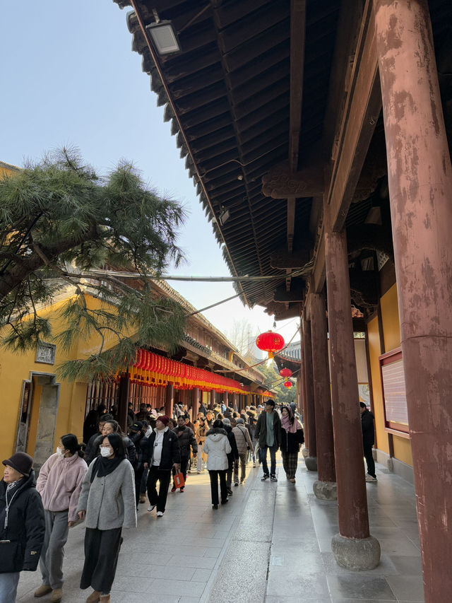 Longhua Temple
