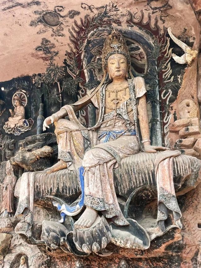 📍Dazu rock carvings
