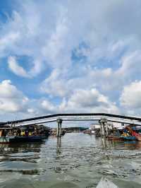 “Port Weld: Where Malaysia’s Railway History Meets Coastal Charm”