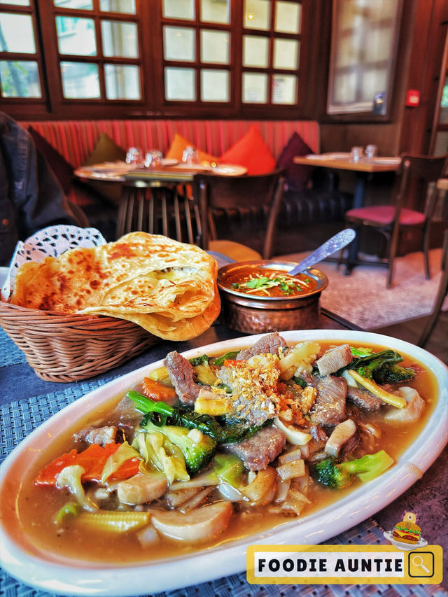 👽 食神大媽《東涌｜一次過食齊泰印菜》