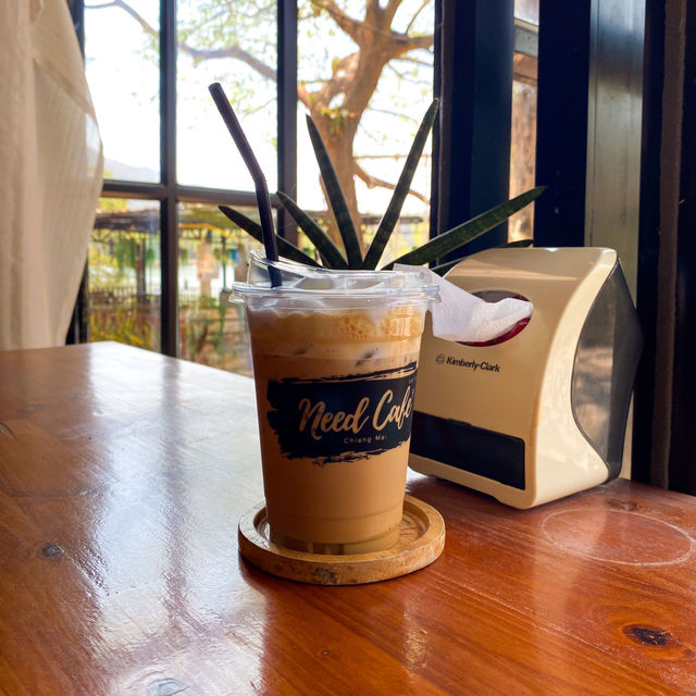 “อยากกาแฟ” คาเฟ่ริมน้ำโซนสันกำแพง เชียงใหม่
