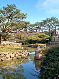 아름다운 연못이 있는 왕릉, 수로왕릉 🏯🌿