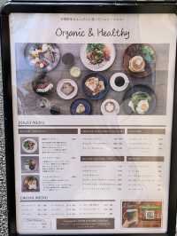 Cozy Vibes & Great Coffee at WOODBERRY COFFEE in Ogikubo