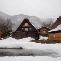 หมู่บ้านมรดกโลก ที่ซ่อนตัวในหุบเขาของจังหวัดกิฟุ🇯🇵