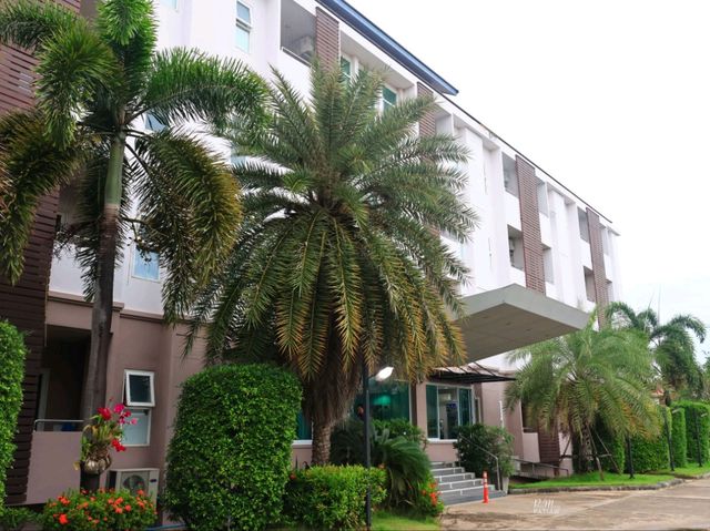 โรงแรม ดิออร์คิดเรสซิเดนซ์ สุรินทร์