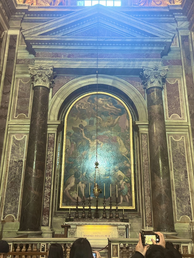 【⛪️ 世界最大級の大聖堂！サンピエトロ大聖堂の壮麗な魅力と旅行のポイント✨🇻🇦】