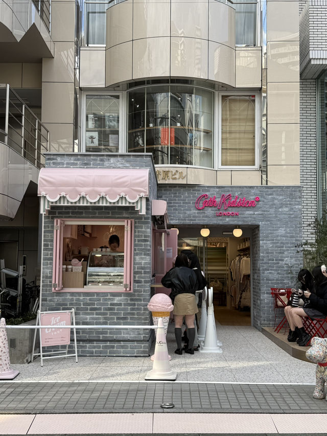 New Shopping Spot 🌸 Cath Kidston in Omotesando