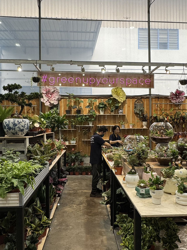A Floral Wonderland: Discover the New Pudu Ria Florist in KL