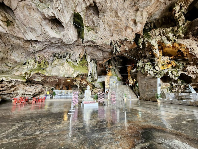 🌄 Kek Lok Tong Cave Temple: Ipoh's Hidden Spiritual Oasis