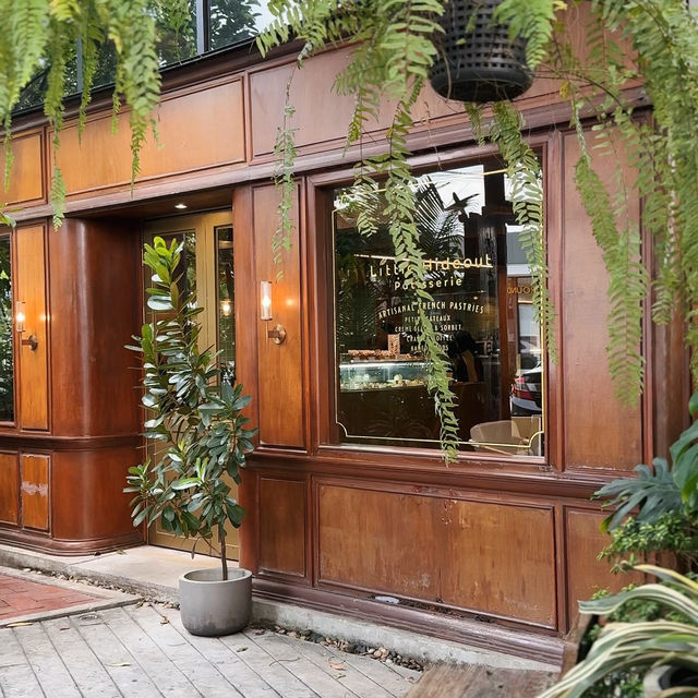 #คาเฟ่ตลิ่งชัน Little Hideout 🌳🪑
