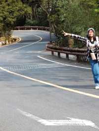 Beautiful place to visit in Spring Huangshan mountain & Ancient Village 