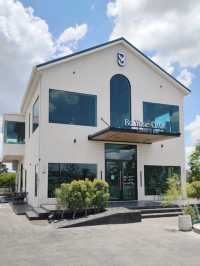 Be Your Own Cafe & Bar คาเฟ่ปากเกร็ด นนทบุรี
