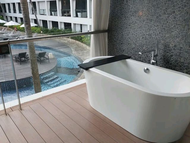“The Stones Hotel – Legian Bali:The Urban Oasis of Bali’s Vibrant Coastline”