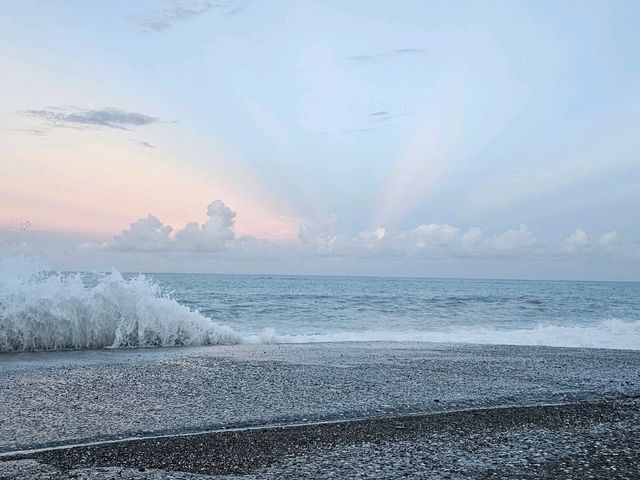 在花蓮與太平洋有約，海風、釣魚與賞鯨的完美時光