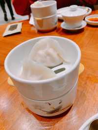 中国大連　名物料理　ウニ餃子🥟