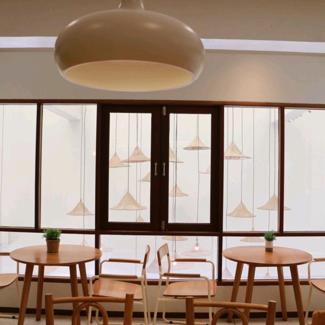 ร้านเกี๊ยวหนองบัว