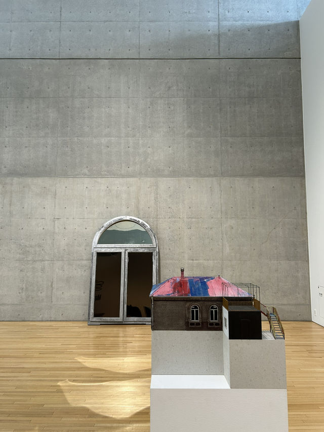 【香川】香川出身のアーティスト作品が並ぶ「丸亀市猪熊弦一郎現代美術館（MIMOCA）」