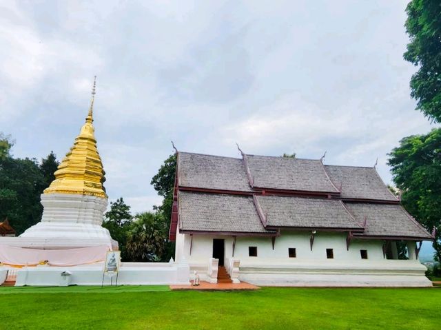 วัดพระธาตุเบ็งสกัด เที่ยวปัว น่าน 