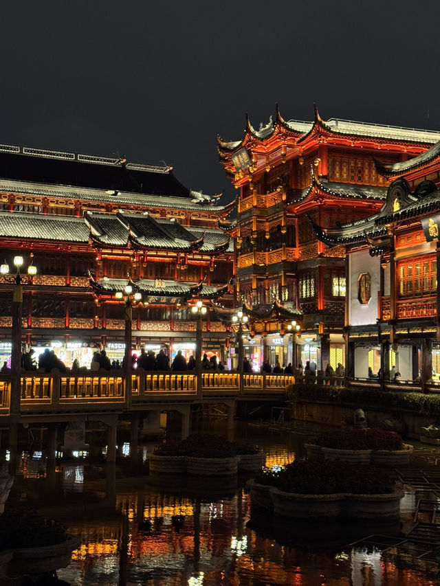 옛 중국을 만나는 화려한 정원, 상하이 예원 🏯🌿 옛 중국을 만나는 화려한 정원, 상하이 예원 🏯🌿