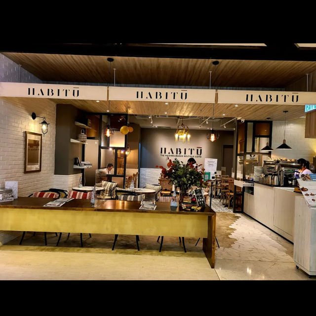 HABITŪ table🍴