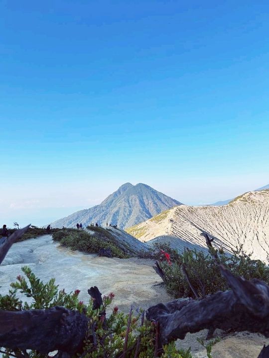 Bromo: The Volcano That Touches the Sky