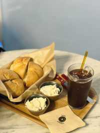ร้านเบเกิลย่านอับกูจอง