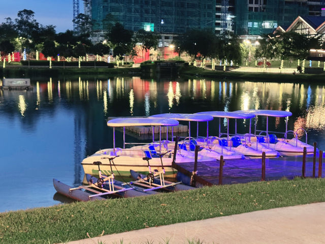 Flamingos at Quayside - KL  