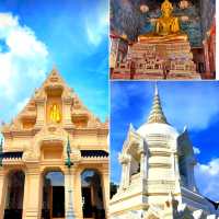 Bangkok’s Secret Temple That Locals Love – You Won’t Believe How Peaceful Wat Rachathiwat Is! 🌿