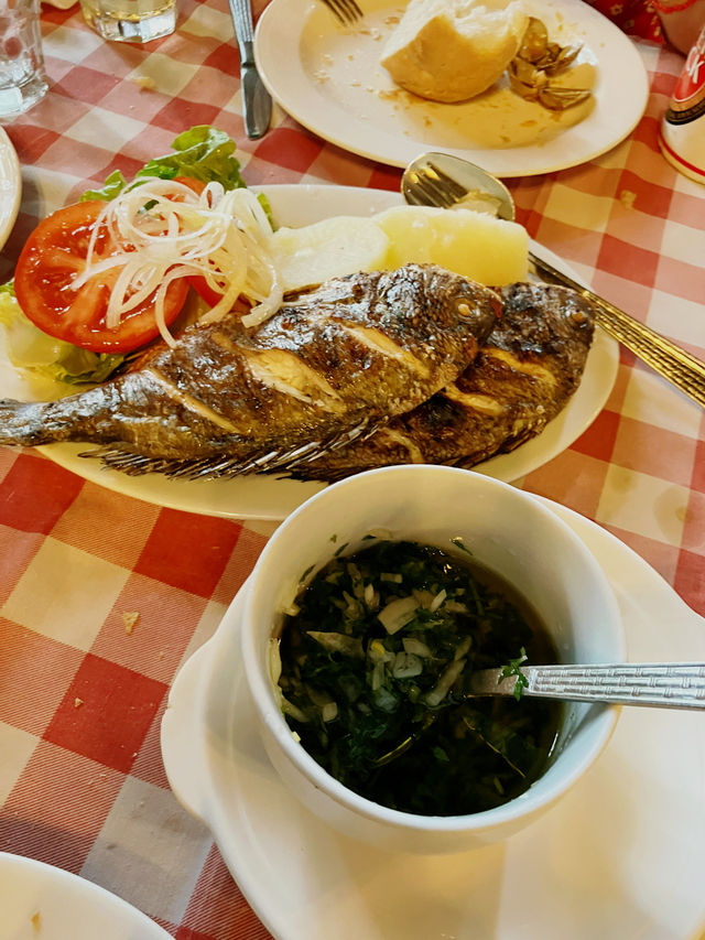 학사비치에 있는 마카오 최고의 매캐니즈 식당, 페르난도!