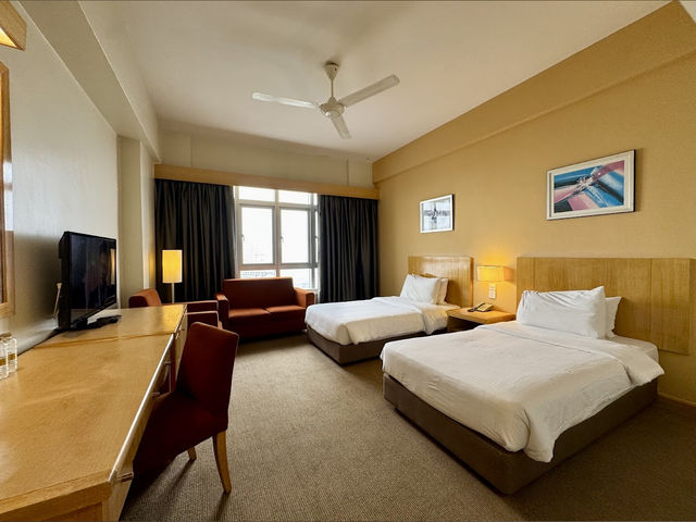 First World Hotel