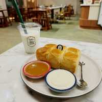 A Nostalgic Delight of Sweet Simplicity
