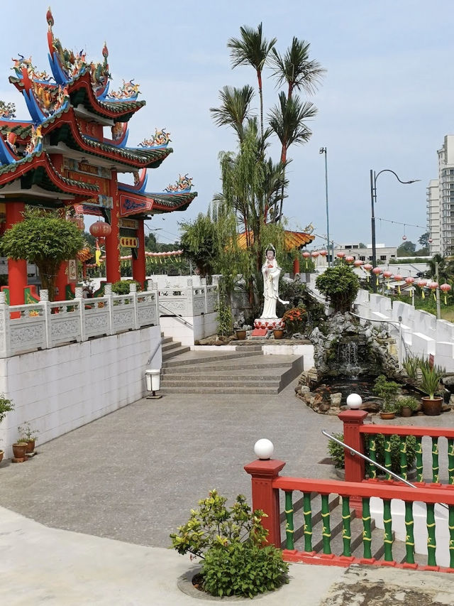 Wan Loong Temple, A Majestic Tribute to Chinese Heritage in Port Dickson