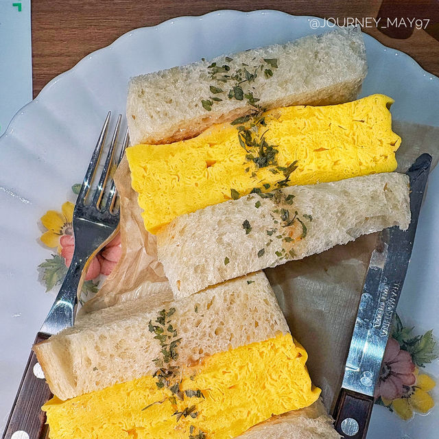 延南洞で人生サンドに出会ったよ！🥪✨