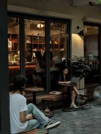 Tranquil Books & Coffee