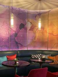 🛍️🌃 Prince Hotel Hong Kong – Where Shopping Meets Comfort! 🛌👜