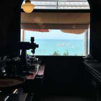 🌙 Moon Whale Pattaya – Rooftop Cafe & Bar