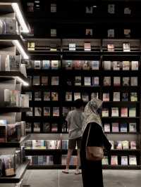 Bookstore Goals: Tsutaya Pavilion Bukit Jalil