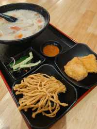Simple Lunch, Big Flavor Before Genting Fun