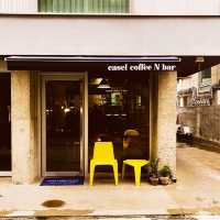 Easel coffee N bar