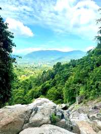 Na Muang Falls Escape