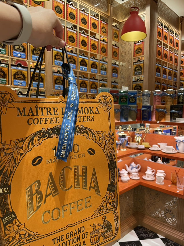 🧡 싱가포르 감성 커피 하우스, 바샤 커피 (Bacha Coffee)