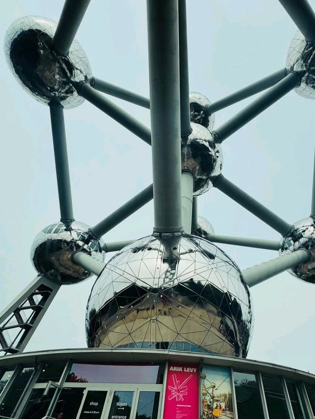 🔵⚪ Europe budget Trip;Discover the Atomium – Brussels' Futuristic Landmark! 🇧🇪