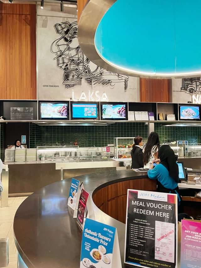 Flavors of Malaysia Under One Roof – Jom Makan at SkyAvenue!