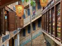 Melaka: From Chinese Merchant Hub to Maritime Gateway! 🇲🇾🕌
