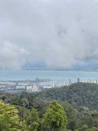 🚞 Penang Hill Funicular Ride — A Journey Through the Clouds ☁️🌿