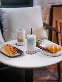 P Momments is a charming café