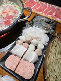 🍲 Hei Hei Hot Pot | ชาบูจีนเข้มข้นย่านนิมมาน 🍜